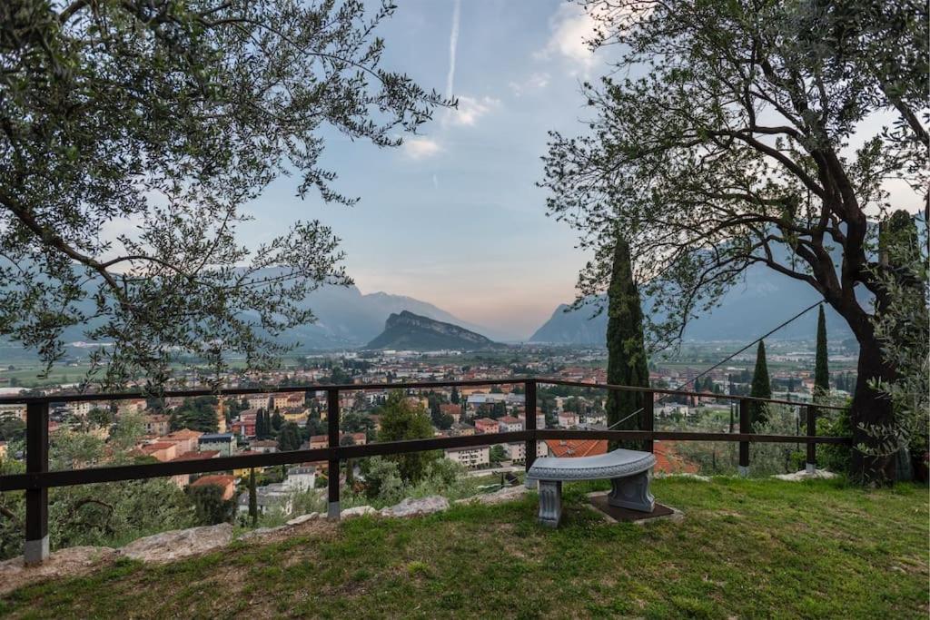 Casa Tra Gli Olivi Villa Arco Kültér fotó